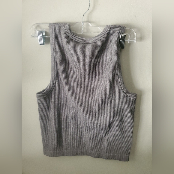 Gray Ribbed Tank Top - Picture 3 of 3